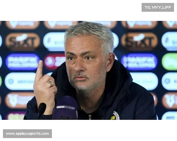 穆里尼奥对裁判判罚提出强烈不满