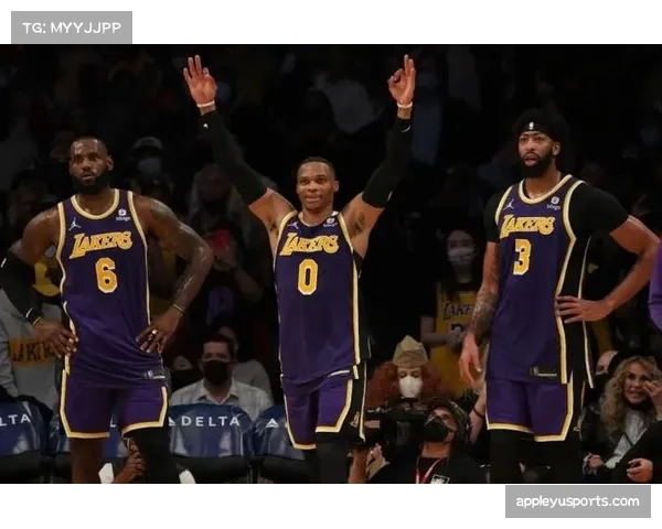 风暴队官宣2026赛季首发五虎，新援中锋占据核心位置